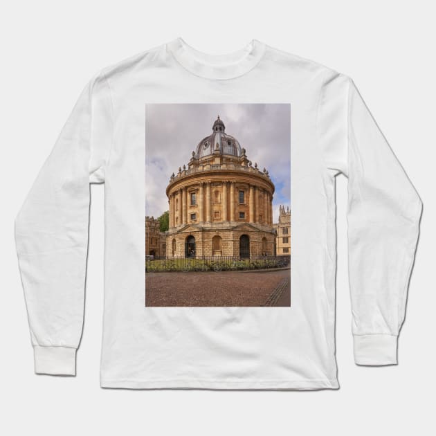 The Radcliffe Camera Long Sleeve T-Shirt by RJDowns